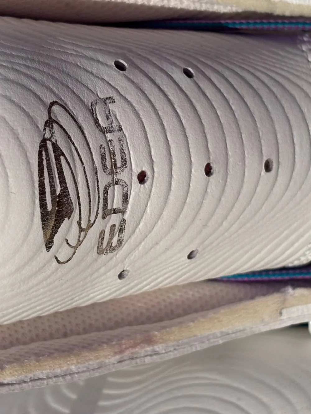 EDEA WAVE White Artistic Off Ice Skates with Purple Laces & Swarovski Crystals - Picture 5 of 16